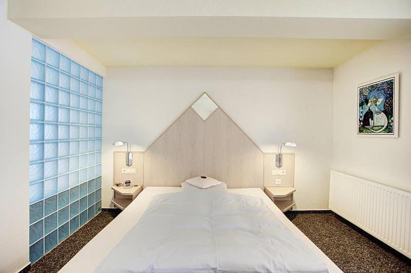 Alfa Hotel ซังคท์อิงแบร์ท ภายนอก รูปภาพ